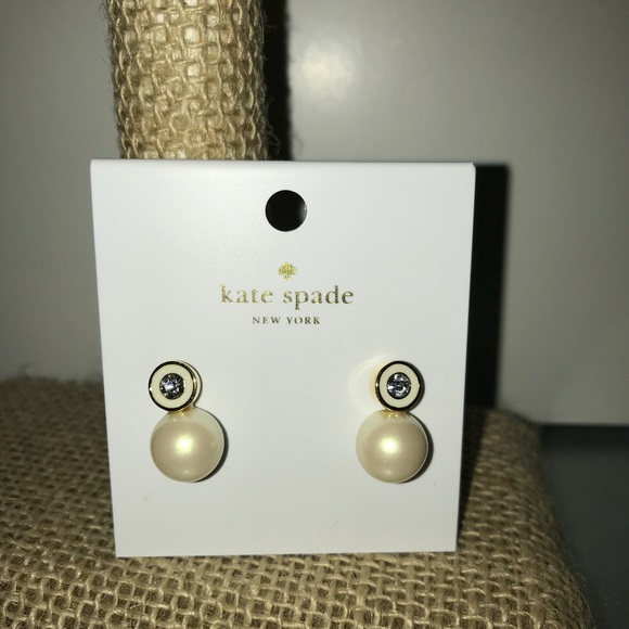Kate Spade ♠️ pearl necklace and earring set - Picture 2 of 4